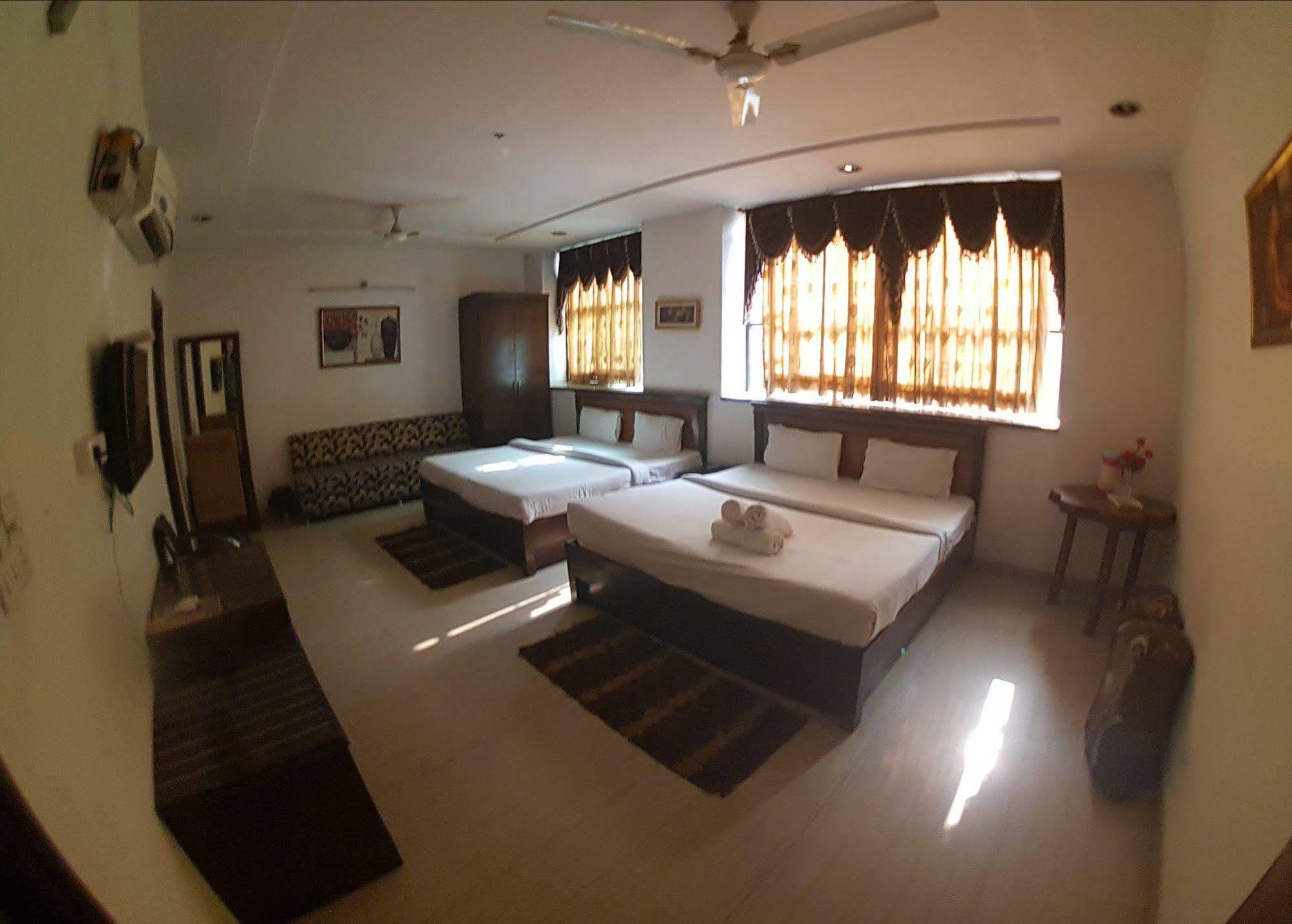 Hk Continental 3* Amritsar